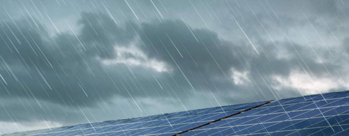 راندمان سیستم های خورشیدی درهوای ابری، بارانی یا برفی